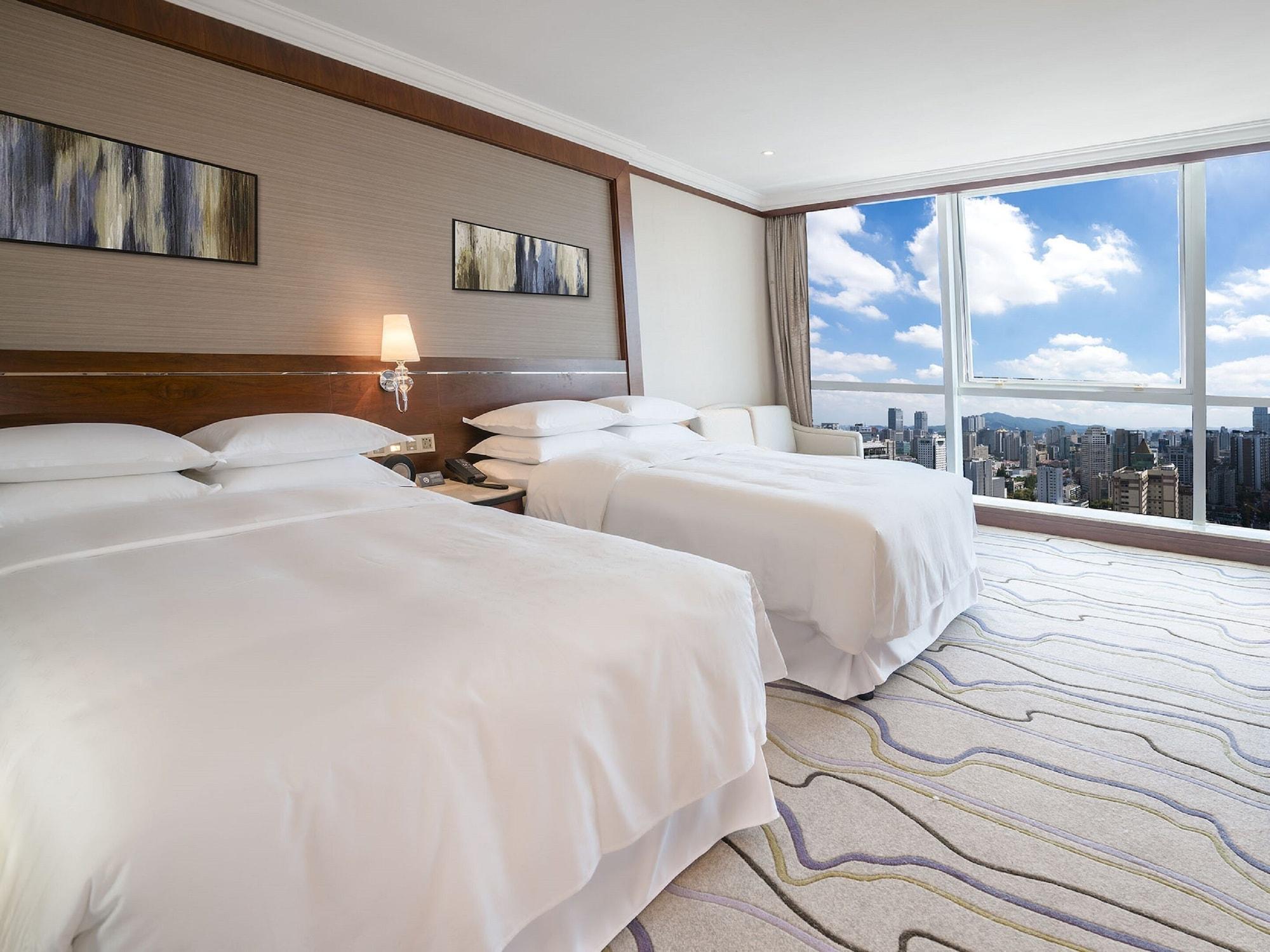 Sheraton Nanjing Kingsley Hotel & Towers Exterior foto